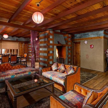 Shobla Kaathkuni Royale Hotel Kullu Exterior photo